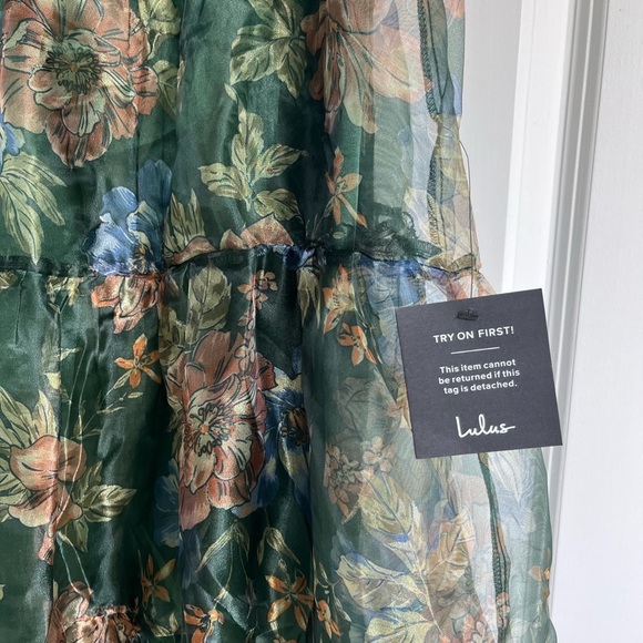 Lulus Exclusive Glamour Green Floral Organza Tiered Maxi Dress size L new - Picture 6 of 8